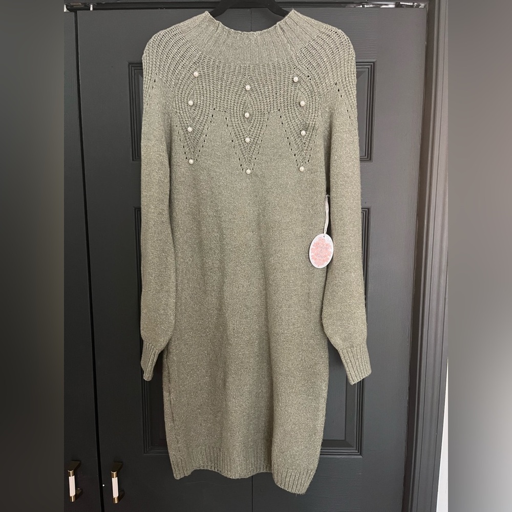 💰BOGO FREE💰 NWT Harlow & Rose Dress